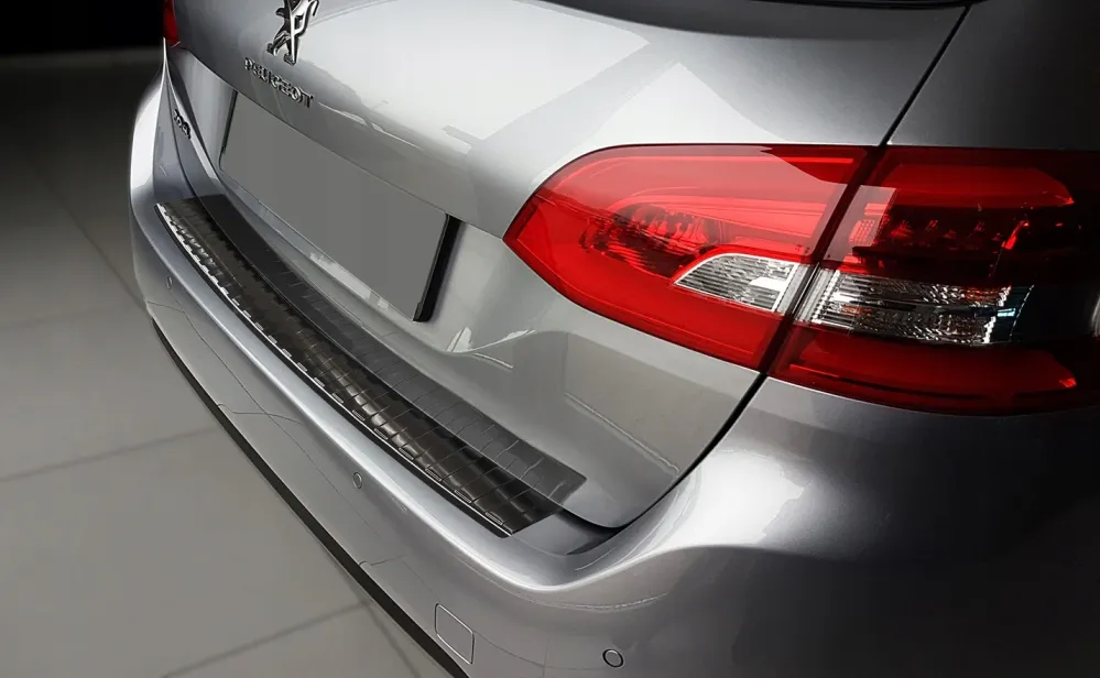 Bakfangerbeskytter Peugeot 308 II SW (2013-2021) – Rustfritt stål | Avisa