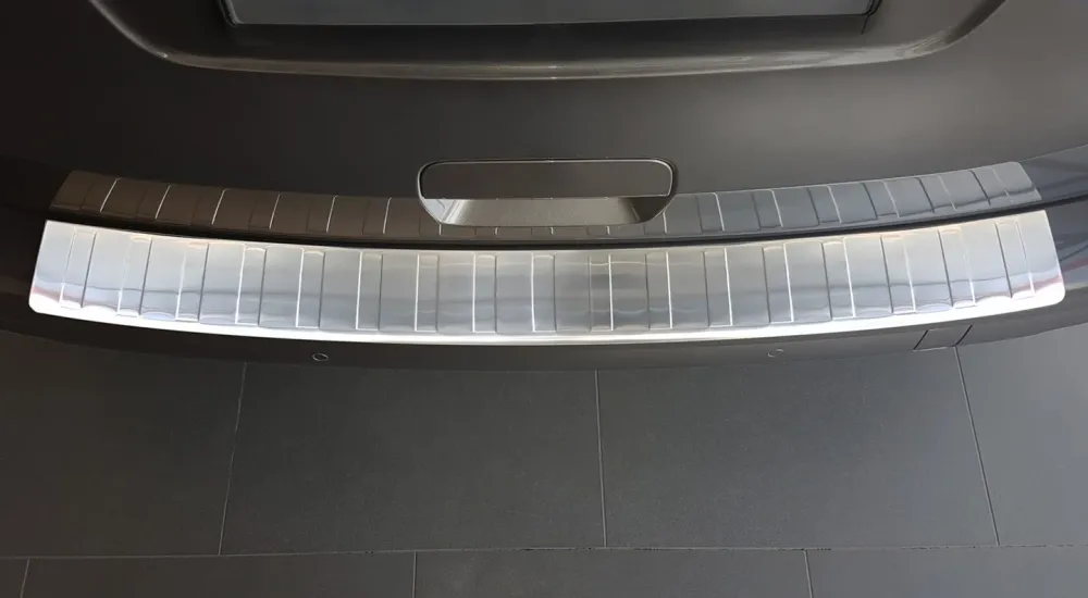 Bakfangerbeskytter Peugeot TRAVELLER II (2016-) – Rustfritt stål | Avisa