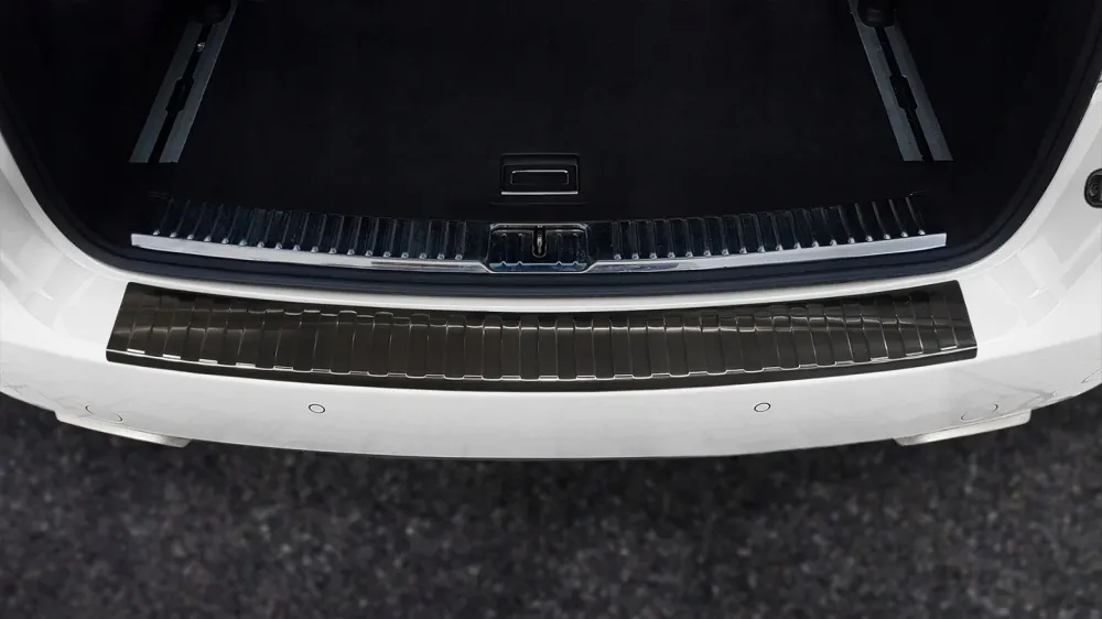 Bakfangerbeskytter Porsche Cayenne II (92A) / Black Edition (2010-2017) – Rustfritt stål | Avisa