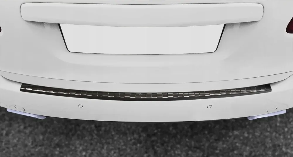 Bakfangerbeskytter Porsche Cayenne II (92A) / Black Edition (2010-2017) – Rustfritt stål | Avisa
