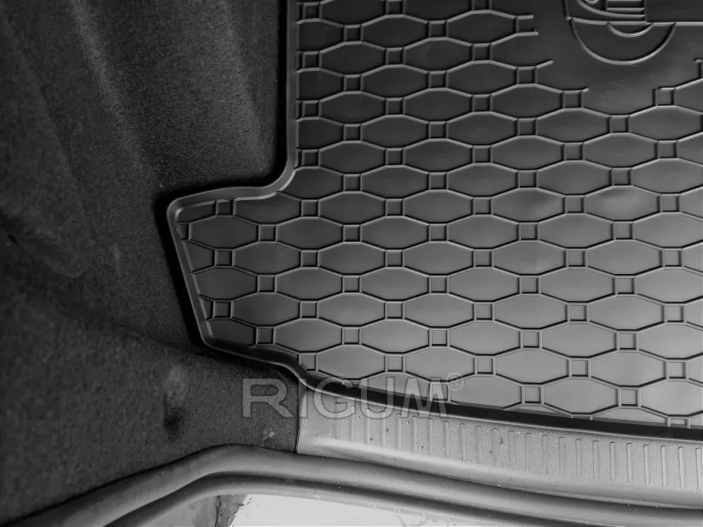 Bagasjeromsmatte Renault Clio IV Grandtour (2013-2020) – Luktfrie Gummi | Rigum