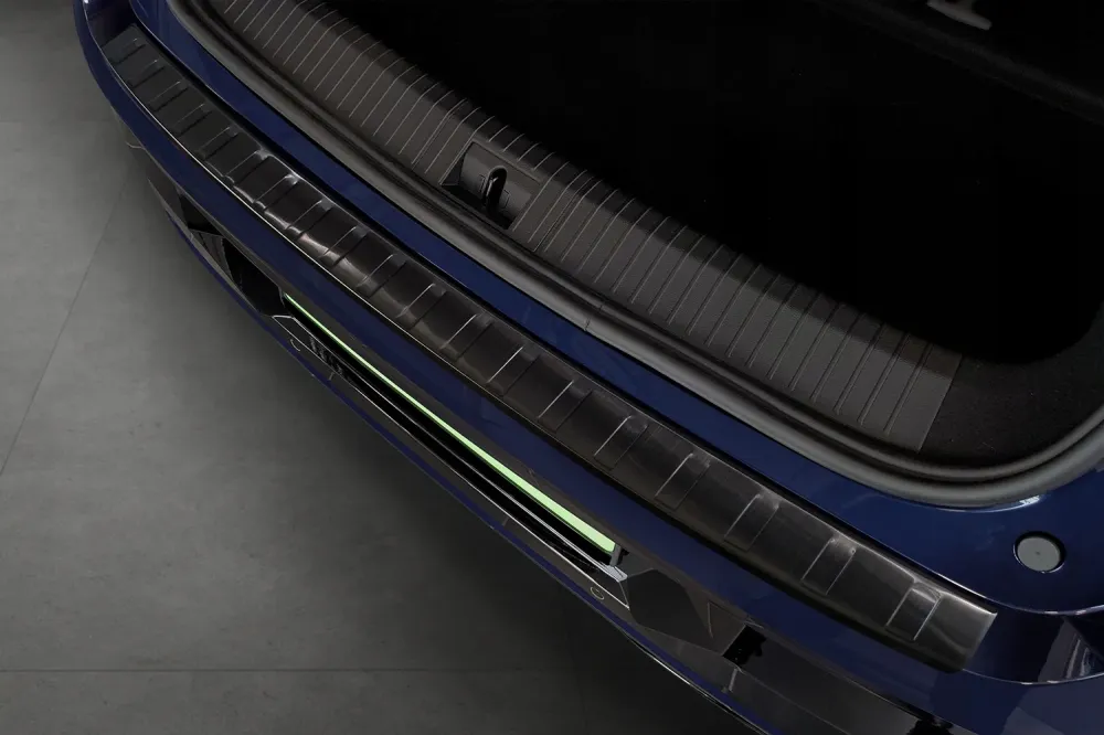 Bakfangerbeskytter Renault Mégane E-Tech Electric / Glossy Black (2022-) – Rustfritt stål | Avisa