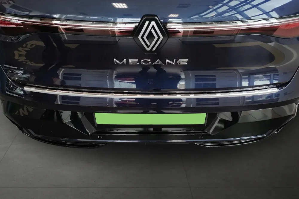 Bakfangerbeskytter Renault Mégane E-Tech Electric / Steel Chrome (2022-) – Rustfritt stål | Avisa