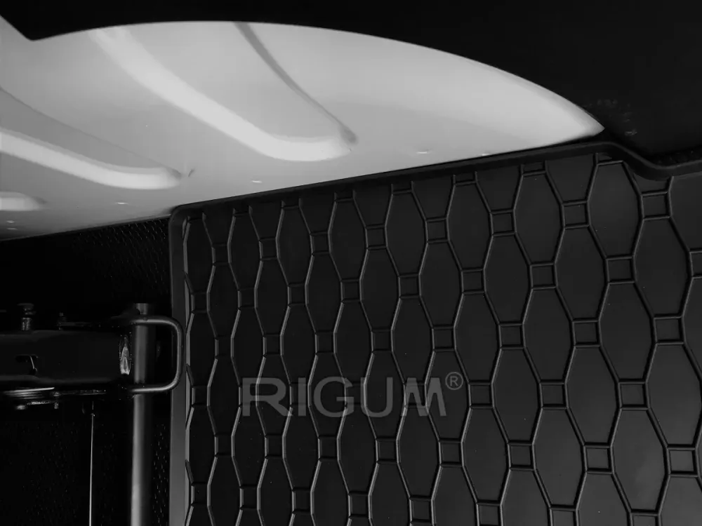 Bagasjeromsmatte Renault Trafic (2014-) – Luktfrie Gummi | Rigum