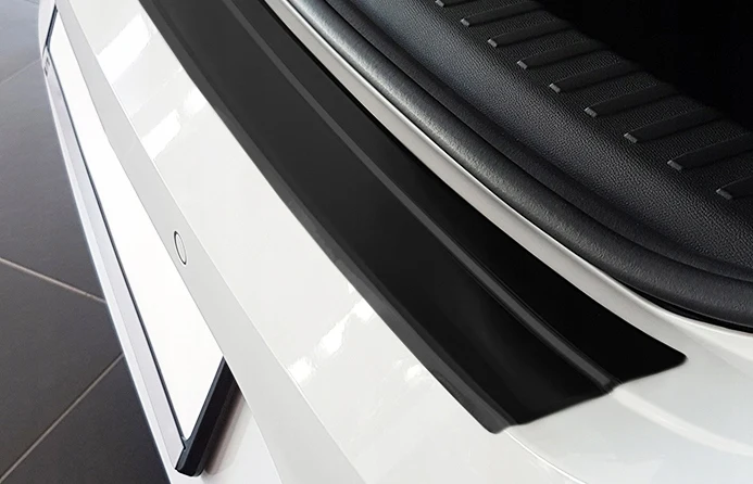Bakfangerbeskytter Seat Leon IV Hatchback (2020-) – Rustfritt stål | Avisa