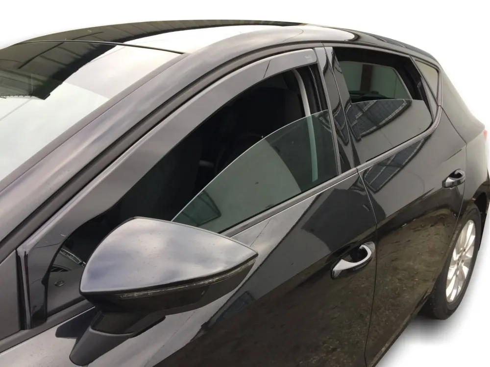Vindavviser Seat LEON III 3-dørs 2013→ sett 2 stk. – PMMA Plexi | Heko