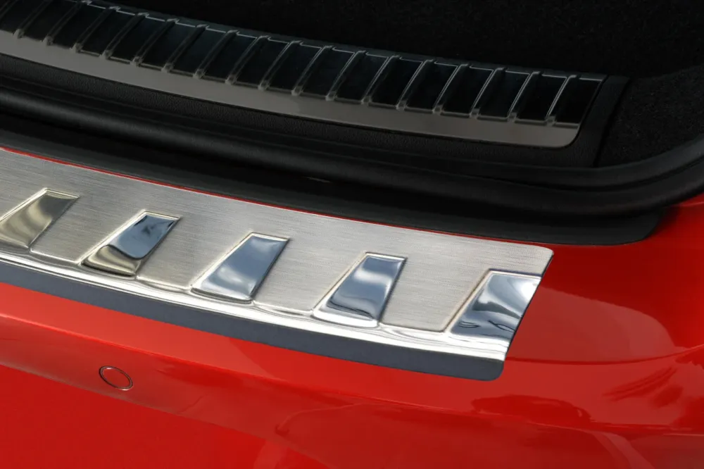 Bakfangerbeskytter Seat Leon III 5F ST (2013-) – Rustfritt stål | Avisa