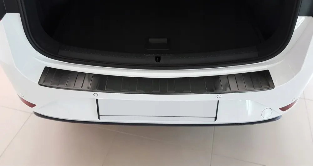 Bakfangerbeskytter Seat Leon IV Sportstourer Stasjonsvogn (2020-) – Rustfritt stål | Avisa