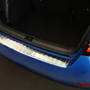 Bakfangerbeskytter Skoda Fabia III hatchback facelift (2018-2021) – Rustfritt stål | Avisa