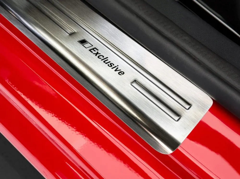 Dørbeskytter Skoda Fabia III (2014-) – Rustfritt stål | Avisa