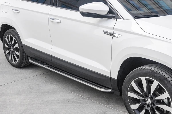 Stigtrinn Skoda Karoq Ventshield (2017-)