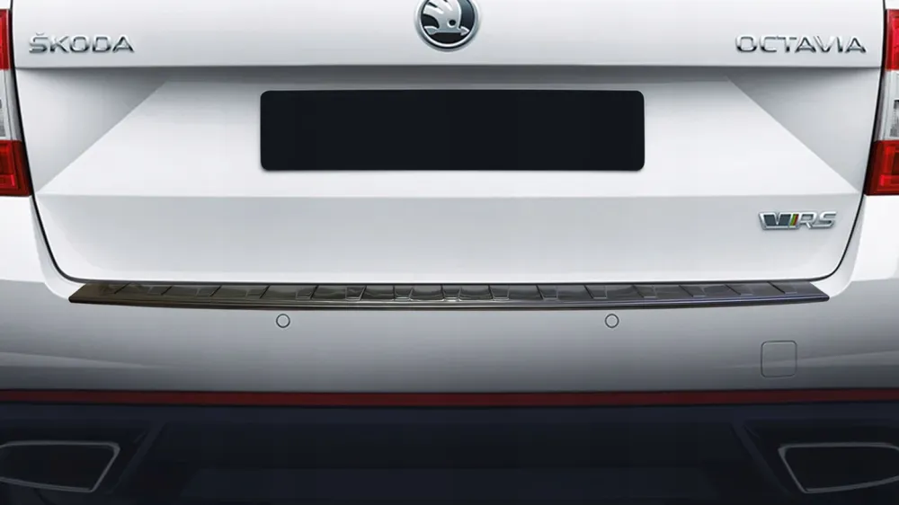 Bakfangerbeskytter Skoda Octavia III RS Stasjonsvogn (2013-2019) – Rustfritt stål | Avisa