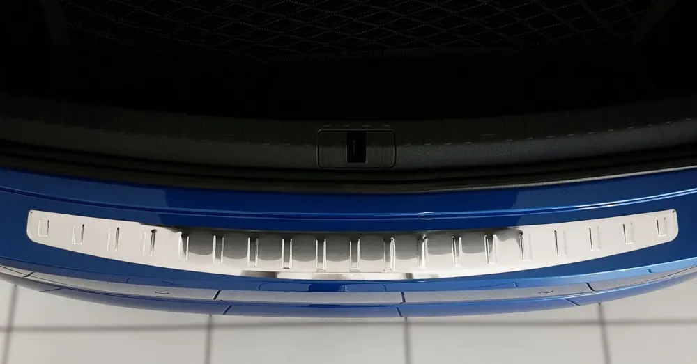 Bakfangerbeskytter Skoda Octavia IV Liftback (2019-) – Rustfritt stål | Avisa