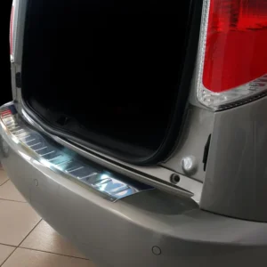 Bakfangerbeskytter Skoda Roomster (2006-2012) – Rustfritt stål | Avisa