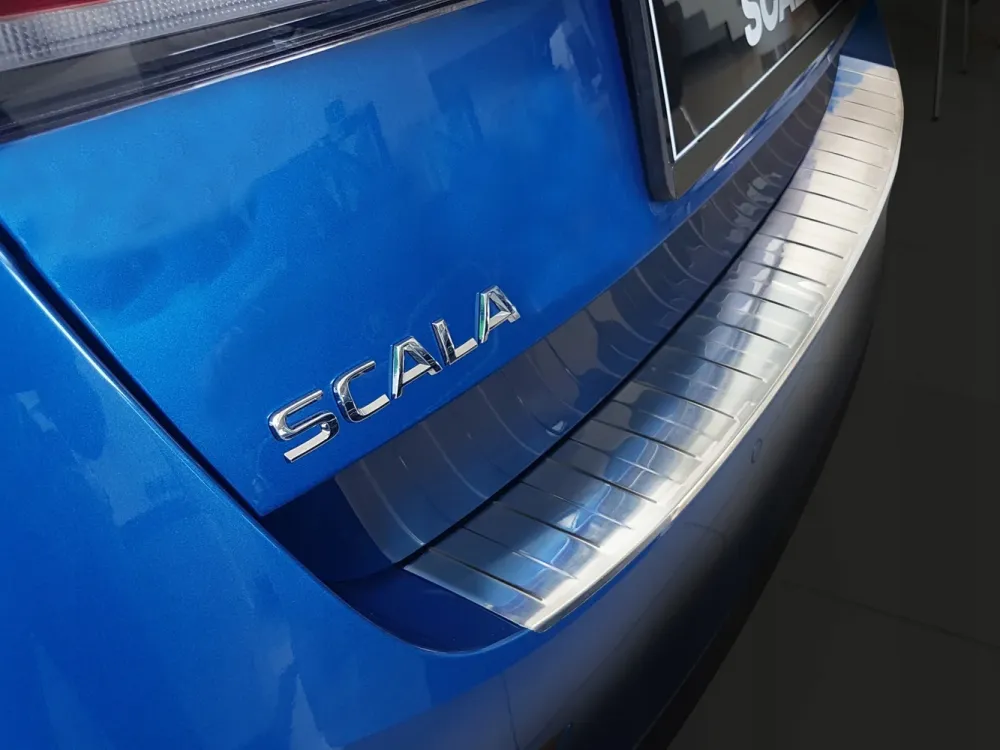 Bakfangerbeskytter Skoda Scala (2019-) – Rustfritt stål | Avisa