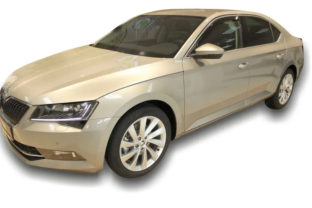 Vindavviser Skoda Superb III Liftback / sett 4 stk. (2015-2024) – PMMA Plexi | Heko
