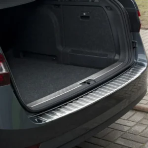 Bakfangerbeskytter Skoda Superb III Stasjonsvogn / Silver Edition (2015-2024) – Rustfritt stål | Avisa