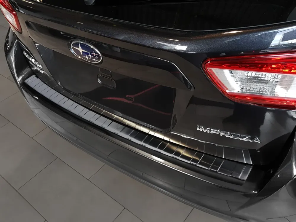 Bakfangerbeskytter Subaru Impreza V GT facelift (2017-) – Rustfritt stål | Avisa