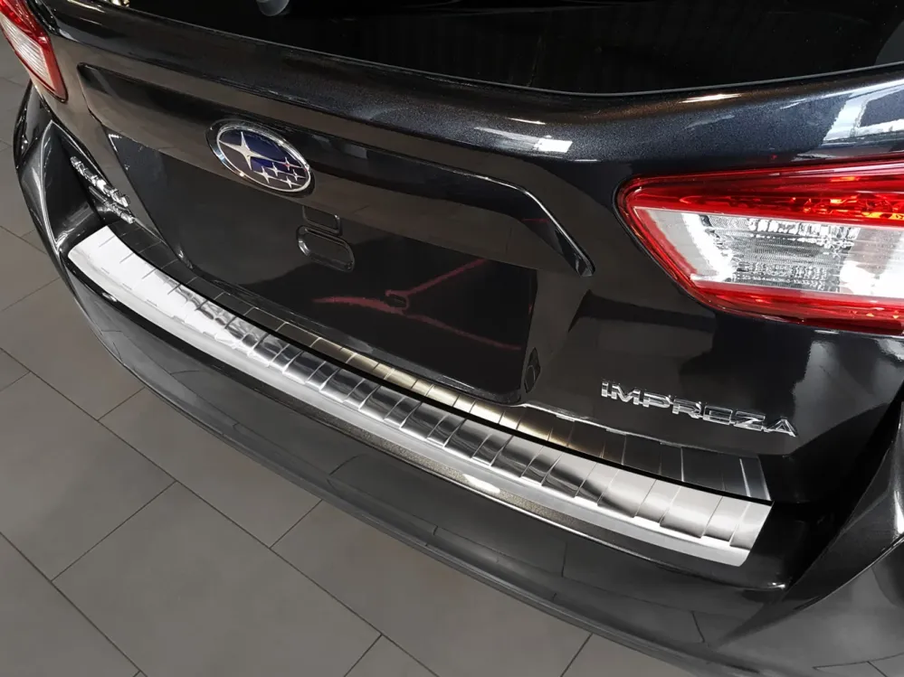 Bakfangerbeskytter Subaru Impreza V GT facelift (2017-) – Rustfritt stål | Avisa