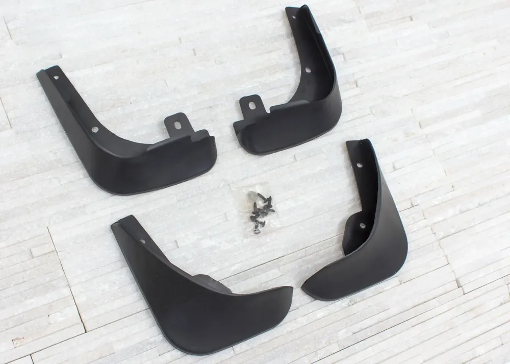 Skvettlapp Suzuki SWIFT (2010-2013) – ABS | Ven-Tuning