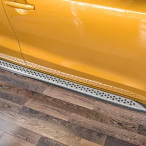 Stigtrinn Suzuki Vitara II (LY) Ventshield (2015-2018)
