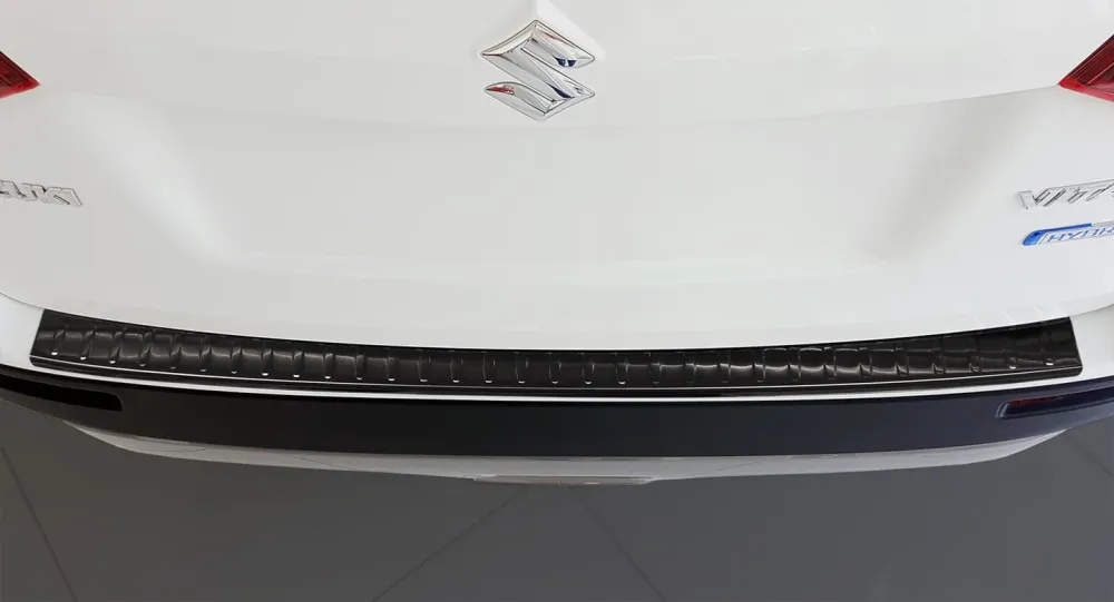 Bakfangerbeskytter Suzuki Vitara II (LY) (2015-) – Rustfritt stål | Avisa