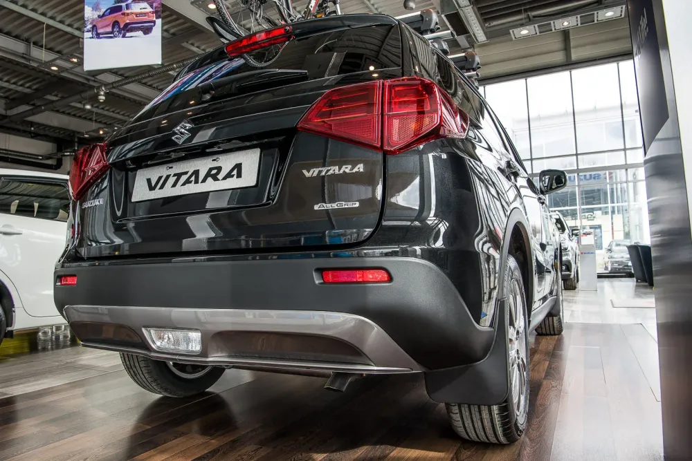 Skvettlapp Suzuki Vitara II (LY) (2015-) – ABS | Ven-Tuning