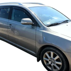 Vindavviser Toyota Avensis II (T25) Stasjonsvogn (2003-2009) – PMMA Plexi | Heko