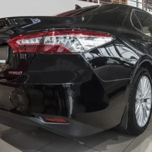 Skvettlapp Toyota Camry VIII (XV70) (2017-2023) – ABS | Ven-Tuning