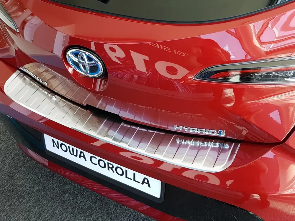 Bakfangerbeskytter Toyota Corolla XII Hatchback / Silver Edition (2019-) – rustfritt stål | Avisa