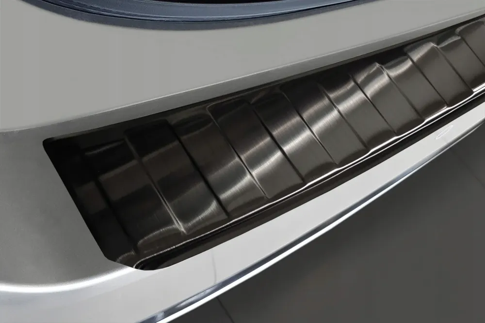 Bakfangerbeskytter Toyota Corolla XII Touring Sports (2019-) – rustfritt stål | Avisa