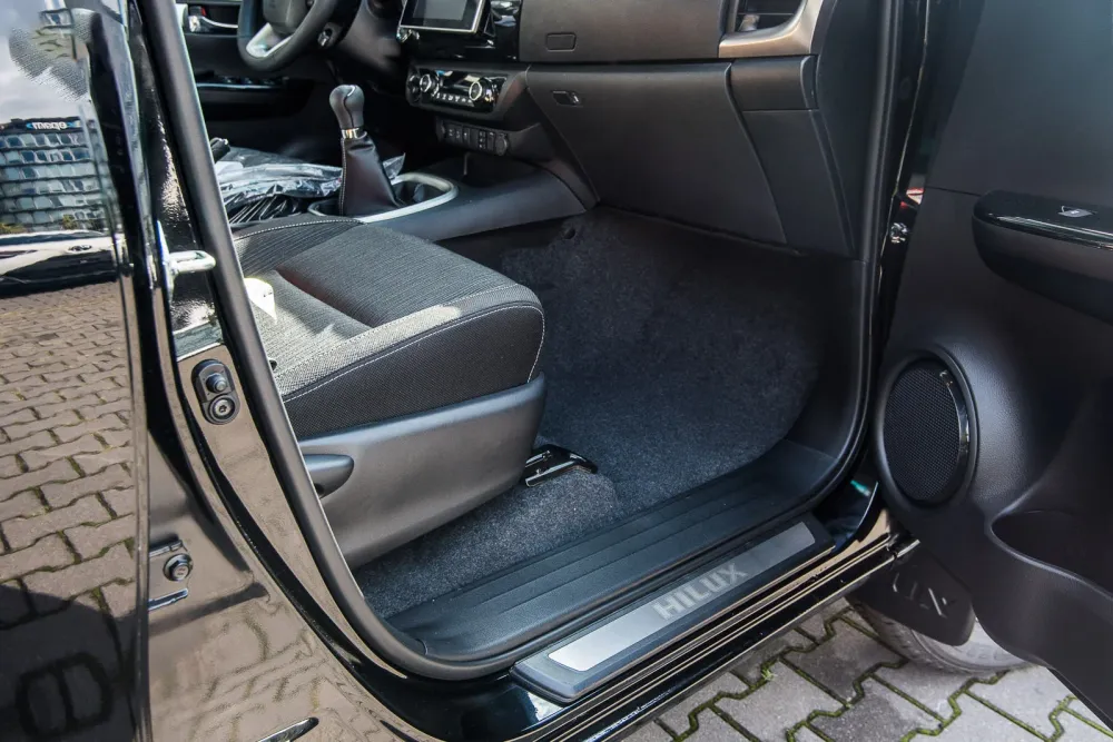 Dørbeskytter Toyota Hilux VIII (2015-) – ABS | Ven-Tuning