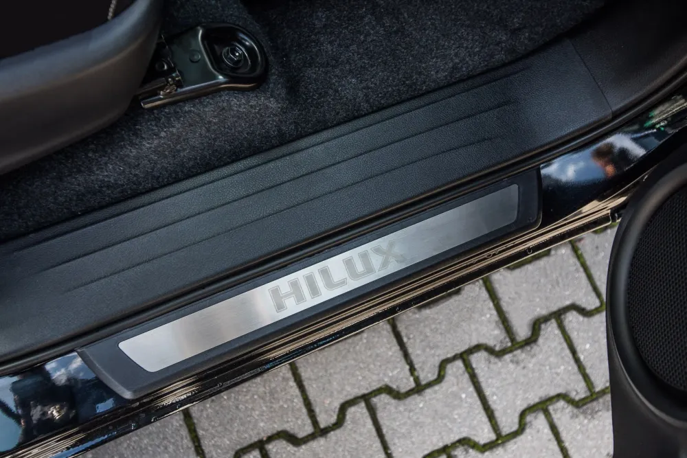 Dørbeskytter Toyota Hilux VIII (2015-) – ABS | Ven-Tuning