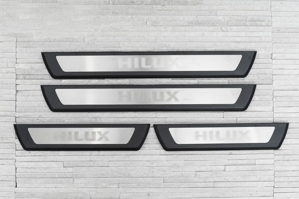 Dørbeskytter Toyota Hilux VIII (2015-) – ABS | Ven-Tuning
