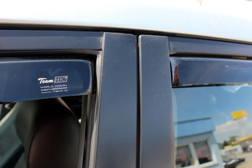 Vindavviser Toyota Land Cruiser J120 (2002-2009) – PMMA Plexi | Heko