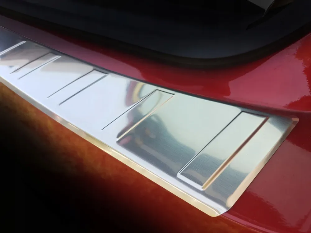 Bakfangerbeskytter Toyota Prius (XW50) (2015-2023) – rustfritt stål | Avisa
