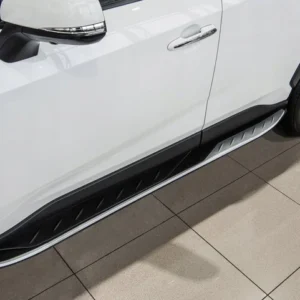 Stigtrinn Toyota RAV4 (2019-)
