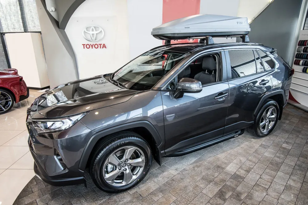 Stigtrinn Toyota RAV4 Ventshield (2019-)