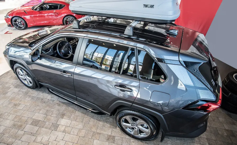 Stigtrinn Toyota RAV4 Ventshield (2019-)