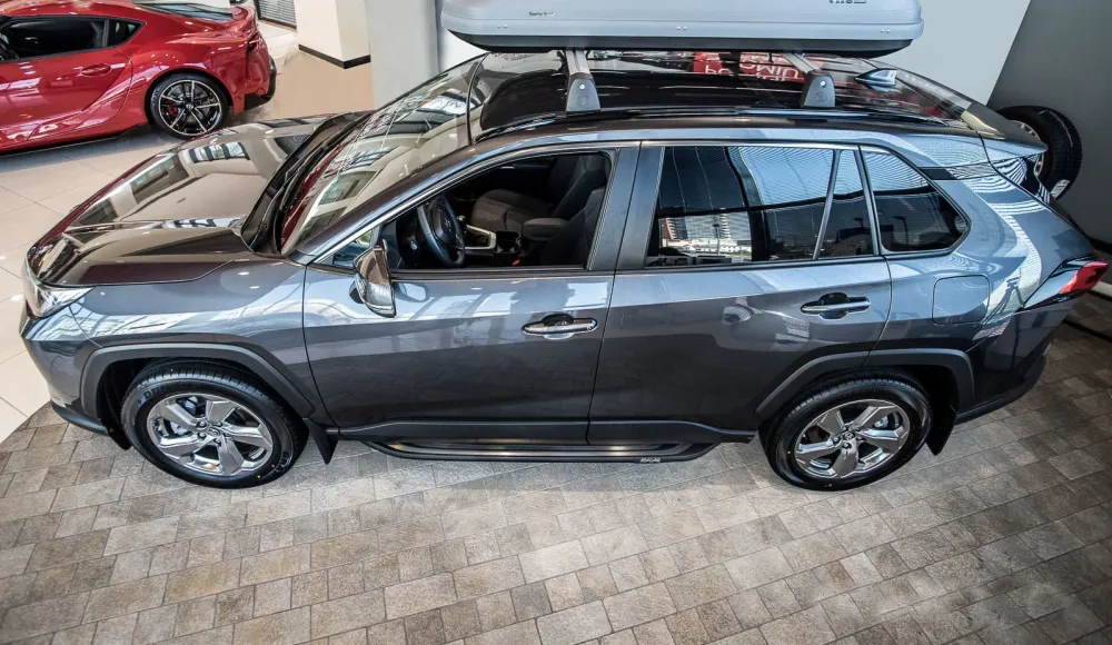 Stigtrinn Toyota RAV4 Ventshield (2019-)