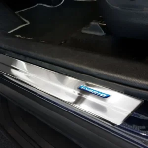 Dørbeskytter Toyota RAV4 V / RAV4 Plug- Hybrid / Silver Edition (2019-) – Rustfritt stål | Avisa
