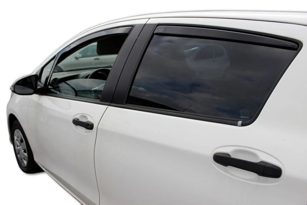 Vindavviser Toyota YARIS III (XP130) 5-dørs 09/ (2011-2020) – PMMA Plexi | Heko
