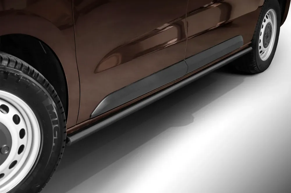 Stigtrinn Toyota rør nedre Steeler