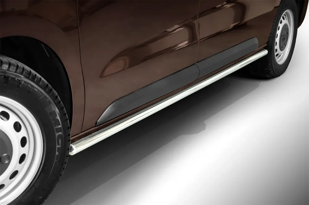 Stigtrinn Toyota rør nedre Steeler