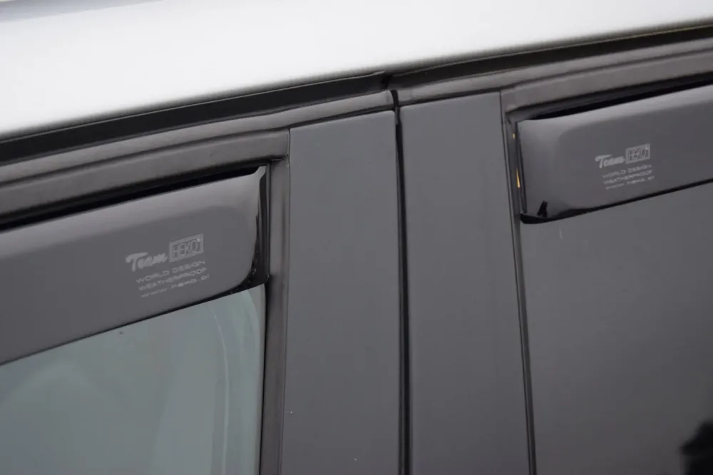 Vindavviser Volvo V50 Stasjonsvogn / sett 4 stk. (2004-2012) – PMMA Plexi | Heko
