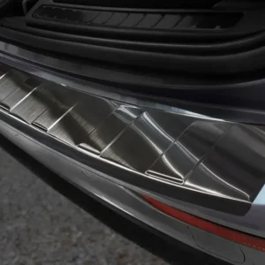 Bakfangerbeskytter Volvo V60 II / Cross Country – Rustfritt stål | Avisa