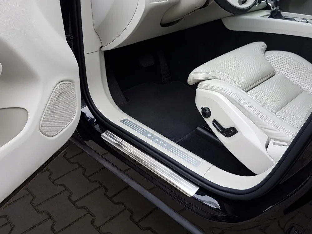 Dørbeskytter Volvo XC60 II (2017-) – Rustfritt stål | Avisa