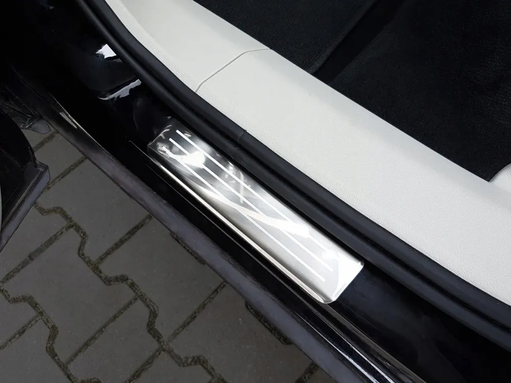 Dørbeskytter Volvo XC60 II (2017-) – Rustfritt stål | Avisa