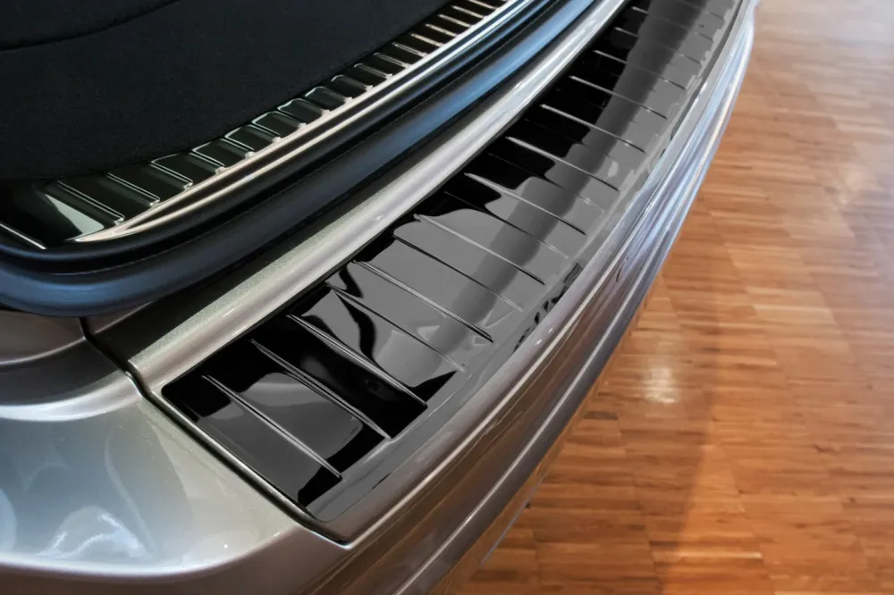 Bakfangerbeskytter Volvo XC60 I Facelift / Black Edition (2013-2017) – Rustfritt stål | Avisa