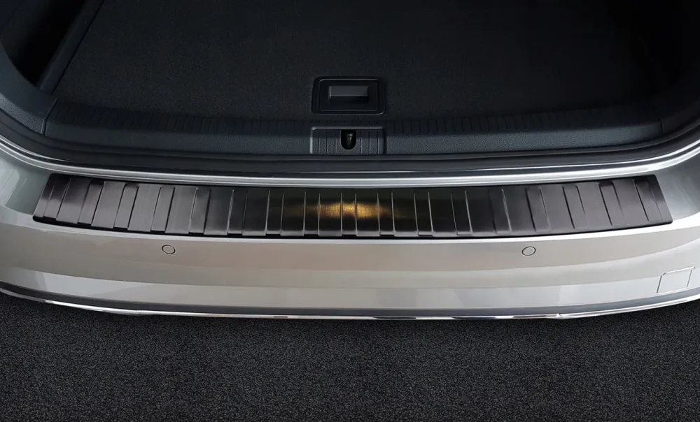 Bakfangerbeskytter Vw Golf VII Variant Facelift (2017-2020) – Rustfritt stål | Avisa